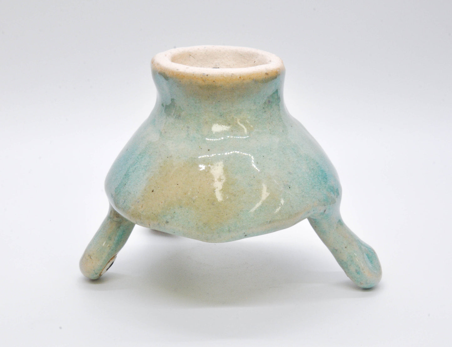 Glossy Celadon Eye-eye dish